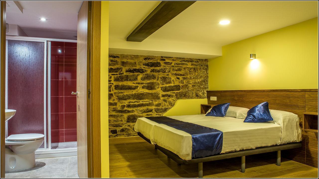 Oxford Suites Santiago De Compostela Exterior photo