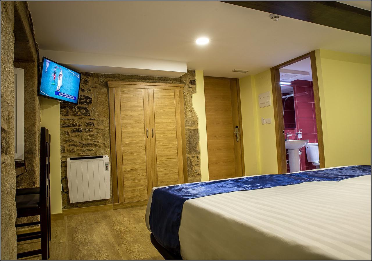 Oxford Suites Santiago De Compostela Exterior photo
