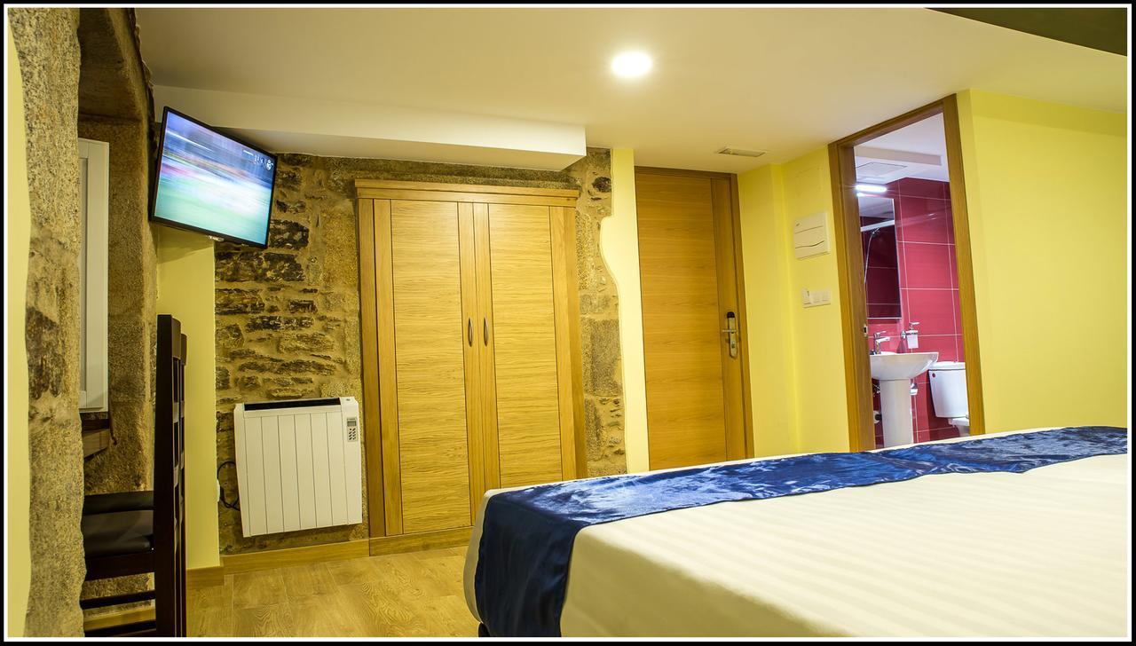Oxford Suites Santiago De Compostela Exterior photo