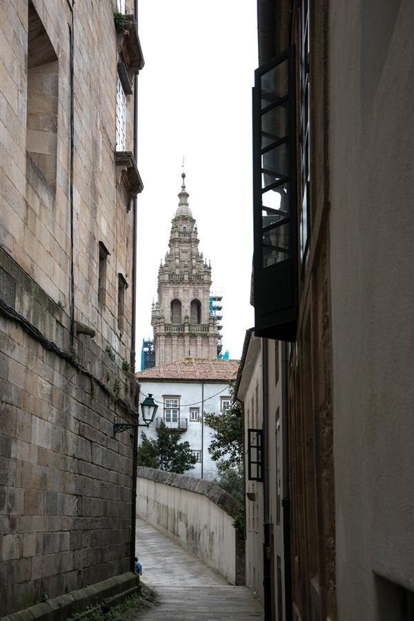 Oxford Suites Santiago De Compostela Exterior photo