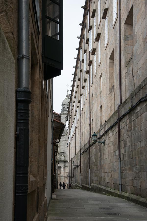 Oxford Suites Santiago De Compostela Exterior photo